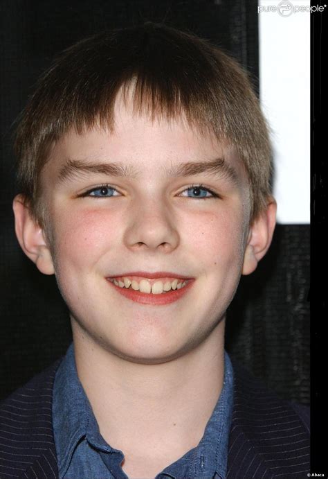 Nicholas Hoult en 2002 - Purepeople