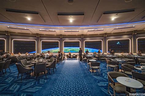 How to Eat at Space 220 Restaurant WITHOUT a Reservation at EPCOT