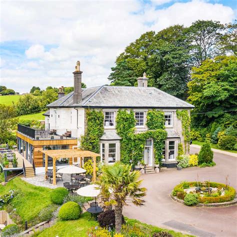 The Horn of Plenty Hotel in Devon : Great Deals & Price Match Guarantee