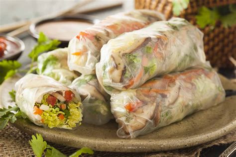 Vietnamese Vegetarian Spring Rolls Recipe With Mushrooms & Vegetables ...