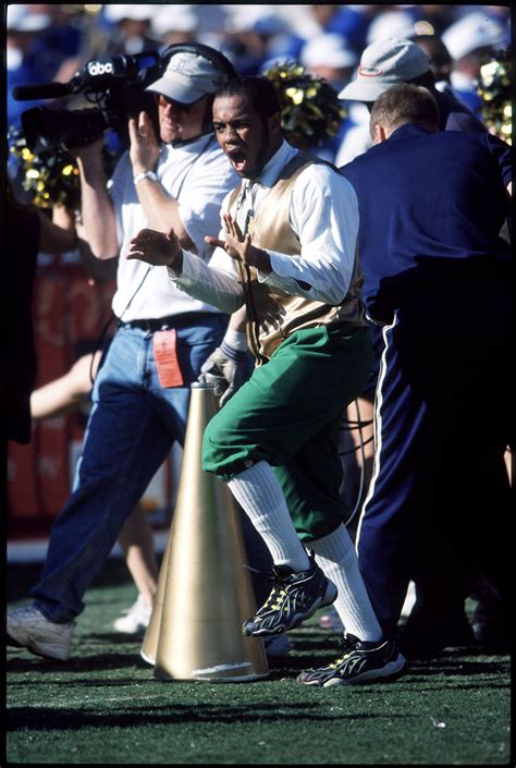 Five old Notre Dame Football photos for a Friday — Irish Mascot Magic ...