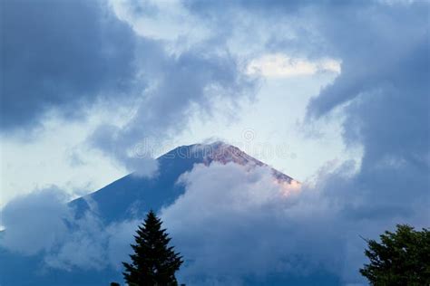 Mountain Fuji Sunrise in Japan Stock Photo - Image of landmark ...