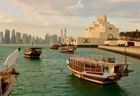 Doha Corniche, Qatar (Places, Best time to visit and more)