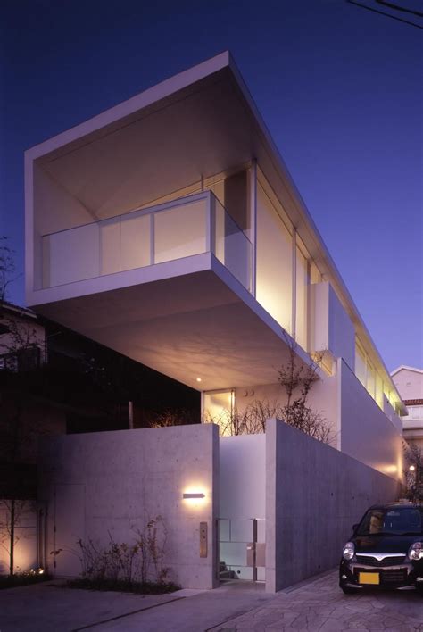 Atelier Tekuto Co. Ltd. Cantilever Architecture, Houses Architecture ...