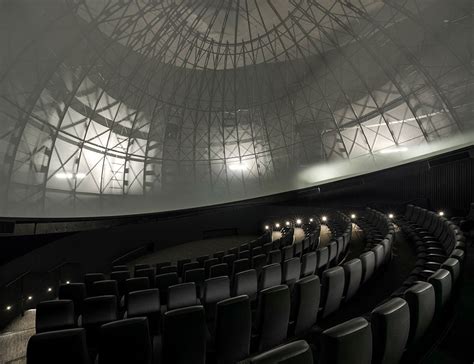 INSIGHT 4K at North America’s First ‘Seamless’ Dome Planetarium ...