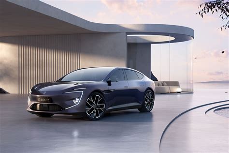 Huawei Unveils Its New Electric Car, With Its XXL Autonomy And Ultra ...