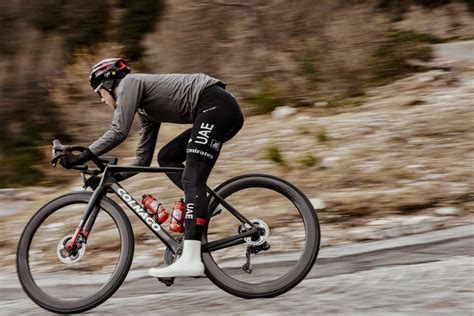 CapoVelo.com - Colnago Unveils New V4Rs Road Bike