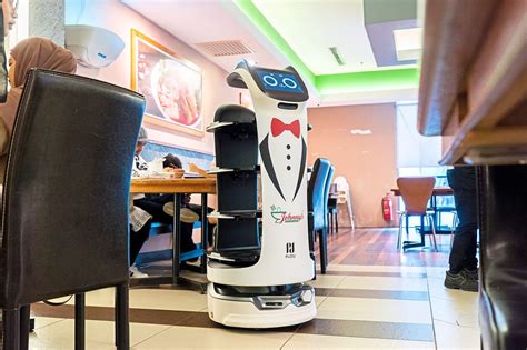 The Best Benefit of Robot Waiter - IRIM