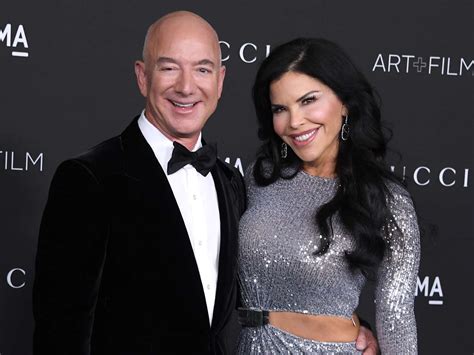 Jeff Bezos and Lauren Sánchez Host Engagement Party on Yacht: Source