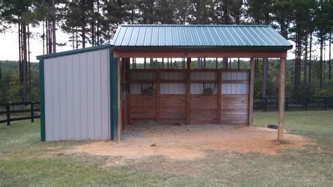 Run-In Shed #barn #stable #horsebarn #horsebarns #horse #horses #pony # ...