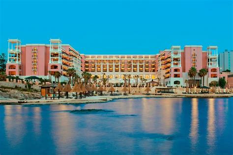 THE WESTIN DRAGONARA RESORT, MALTA desde $3,536 (San Julián ...