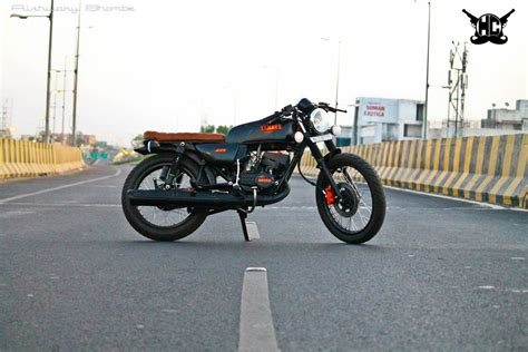 This Modified Yamaha RX135 With Café Racer Theme Looks Classy