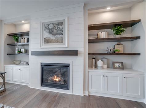 Hanson Builders - Hillcrest Great Room | Built in shelves living room ...