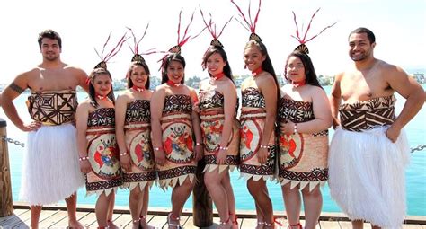 Tongan Tauolunga outfits | Tongan Tau'olunga | Pinterest ... | Tongan ...