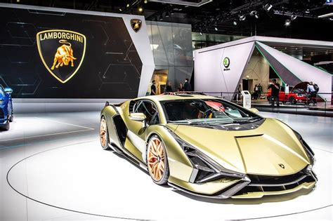 16 Best Lamborghini Models of All Time