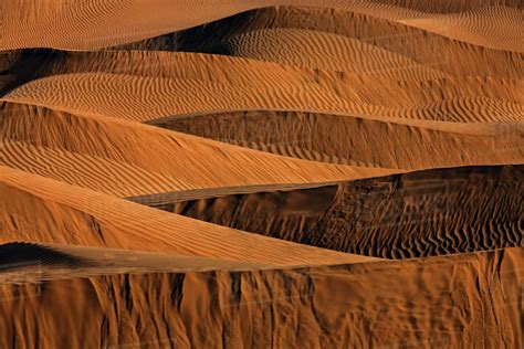 Close-up of sand dunes, Arabian Desert, Saudi Arabia - Stock Photo ...