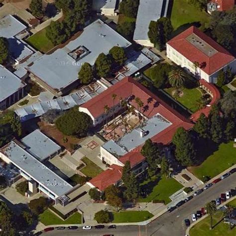 Beverly Hills 90210 High School (Torrance High) in Los Angeles, CA ...