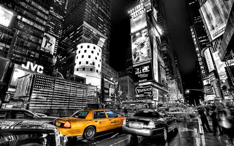 Pin by Sandy Clark on wallpaper | New york taxi, Times square new york ...