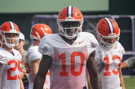 Clemson Tigers Release First Depth Chart - Sports Illustrated Clemson ...