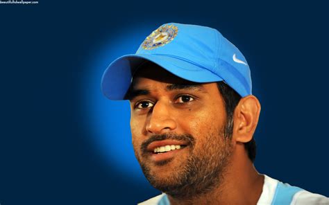 MS Dhoni Images, HD Photos, Biography, Unknown Facts & Latest News