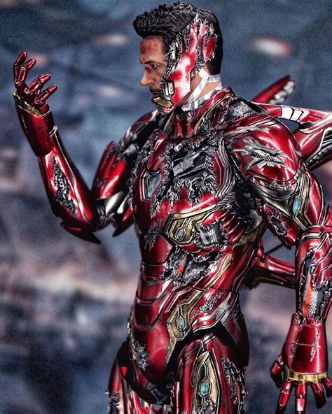 Awesome customised battle-damaged Iron Man suit Follow @tiny_fan ...