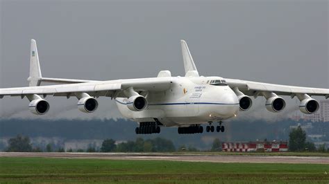 Thirty Years Ago Today, The An-225 Took Its First Flight, 41% OFF