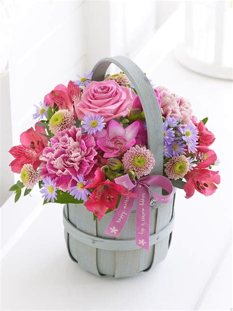 Mother's Day Delivery Flowers Deal 2023: Tips And Tricks - Happy Mother ...