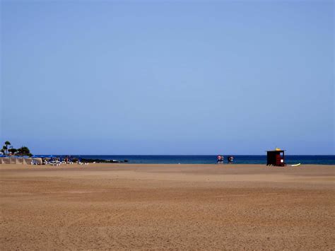 Playa de los Pocillos Beach – Auszeit Lanzarote – Holidays on Lanzarote