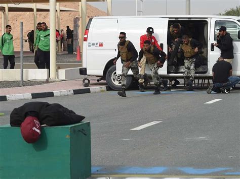 Elite teams test skills at UAE Swat Challenge 2020 | News-photos – Gulf ...