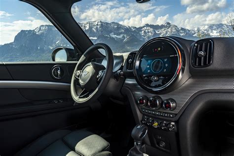 First Drive: The updated Mini Countryman makes perfect sense as a PHEV ...