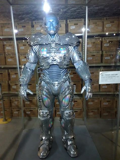 Mr. Freeze costume worn by Arnold Schwarzenegger in Batman and Robin ...