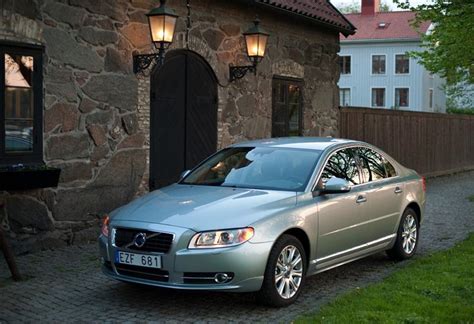 2011 Volvo S80 Image. Photo 16 of 30