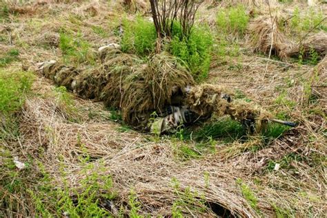 Army Wants a Lightweight Ghillie Suit for Snipers | Military.com