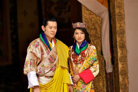 Joy for the Dragon King of Bhutan and his wife, the ‘Kate Middleton of ...