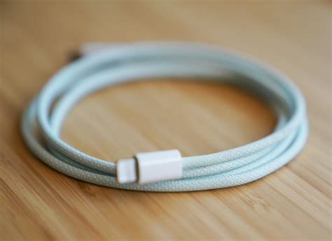 How to get Apple's awesome, braided Lightning cable since it's not sold ...