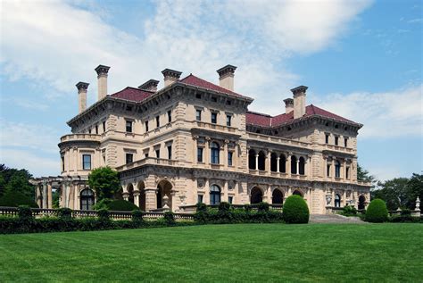 File:The Breakers Newport.jpg - Wikipedia