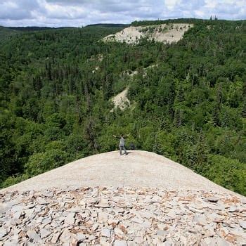 Bald Hill Trail - Wasagaming | Manitoba - 1000 Towns of Canada