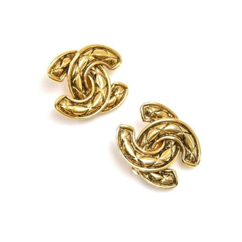 CHANEL | Gold Vintage Large Quilted Cc Logo Tone Earrings Coin Earrings ...