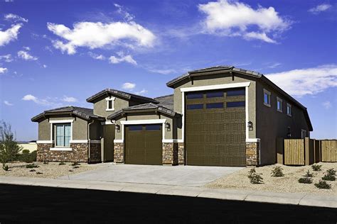 Damon model home with RV garage | Phoenix, AZ | Richmond American Homes ...