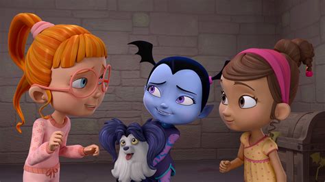 Disney estrenó 'Vampirina', un dibujo animado que amarás si tienes el ...