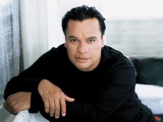 Juan Gabriel biography, birth date, birth place and pictures