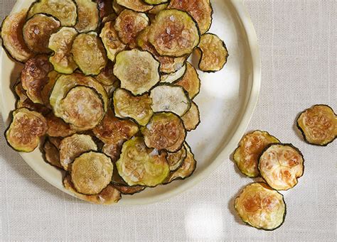 7 Healthy Alternatives to Chips That Are Just As Satisfyingly Crunchy