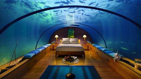 Dubai Underwater | Underwater hotel room, Underwater bedroom ...