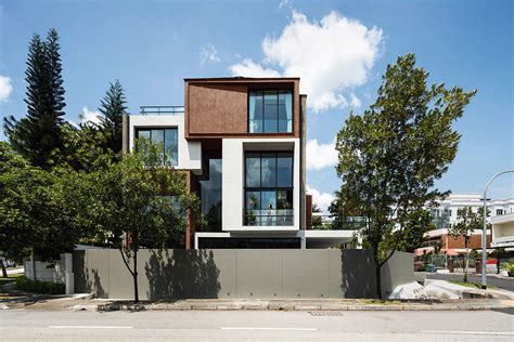 Home Tour: A Semi-Detached House By Park + Associates With Playful ...