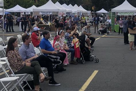 Harvest Moon toasted at annual festival - WTOP News