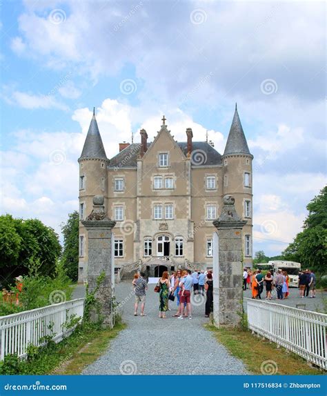 Chateau de la motte Husson editorial stock image. Image of looking ...