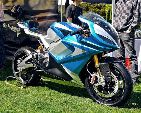 8 Fastest Street-Legal Electric Motorcycles You Can Buy in 2022