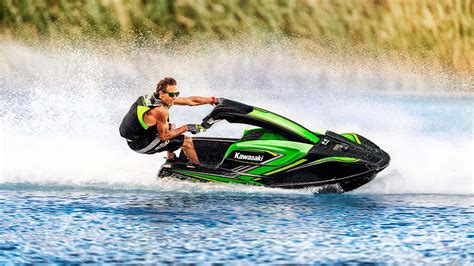 What Is Jet Skiing Sport and Why People Go Mad for It