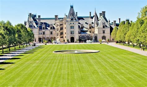 HOW TO VISIT THE BILTMORE ESTATE IN ASHEVILLE, NORTH CAROLINA, USA ...