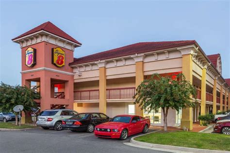 Super 8 By Wyndham Dalton/Convention Center Area Hotel (Dalton (GA ...